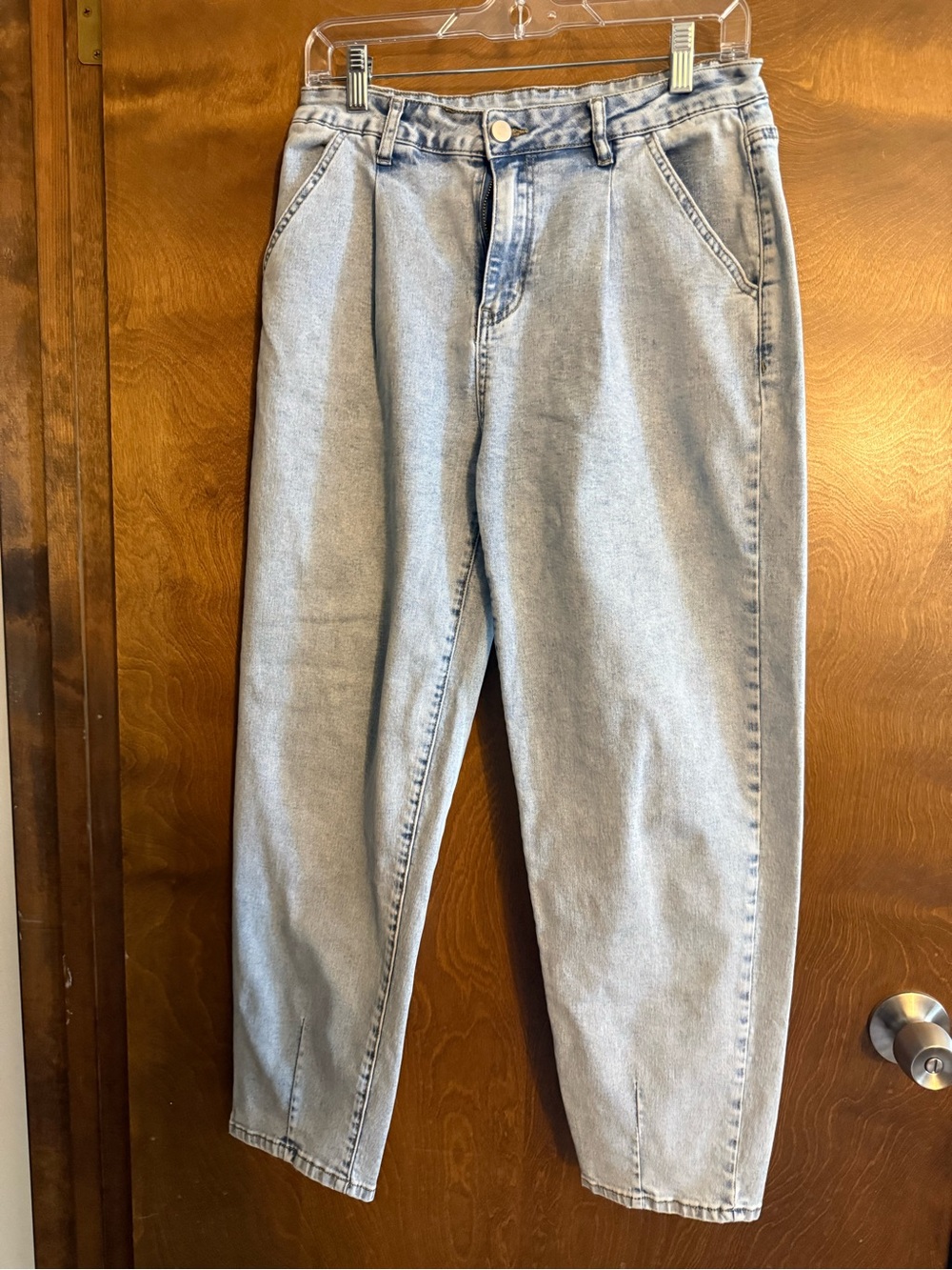 Source Unknown Light Wash Blue Ankle Jeans